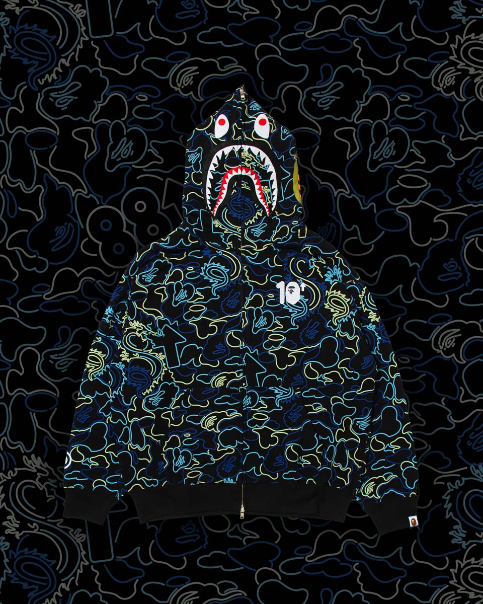 88BAPE_SocialProducts_45_hoodieblue_02